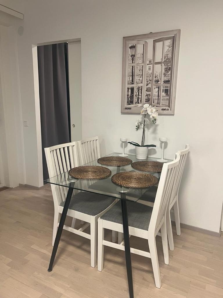 Modern City Apartment With Sauna Nearby The Airport Vantaa Exterior foto